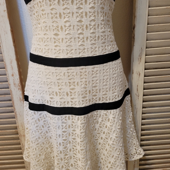 Juicy Couture Felicity fit flare lace dress size 6 - Picture 4 of 16